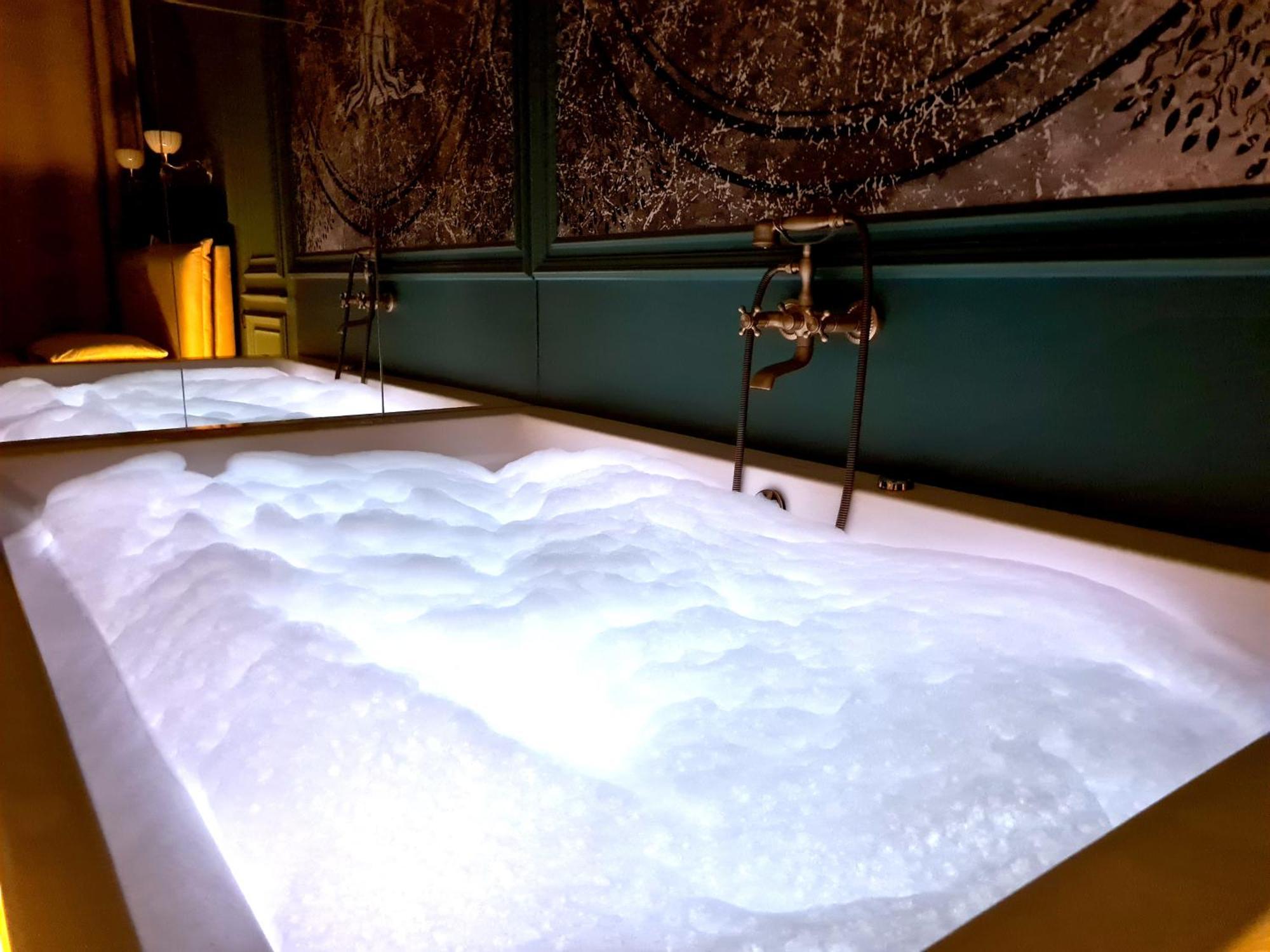 Апартаменти Art Jacuzzi Koletek Краків Екстер'єр фото